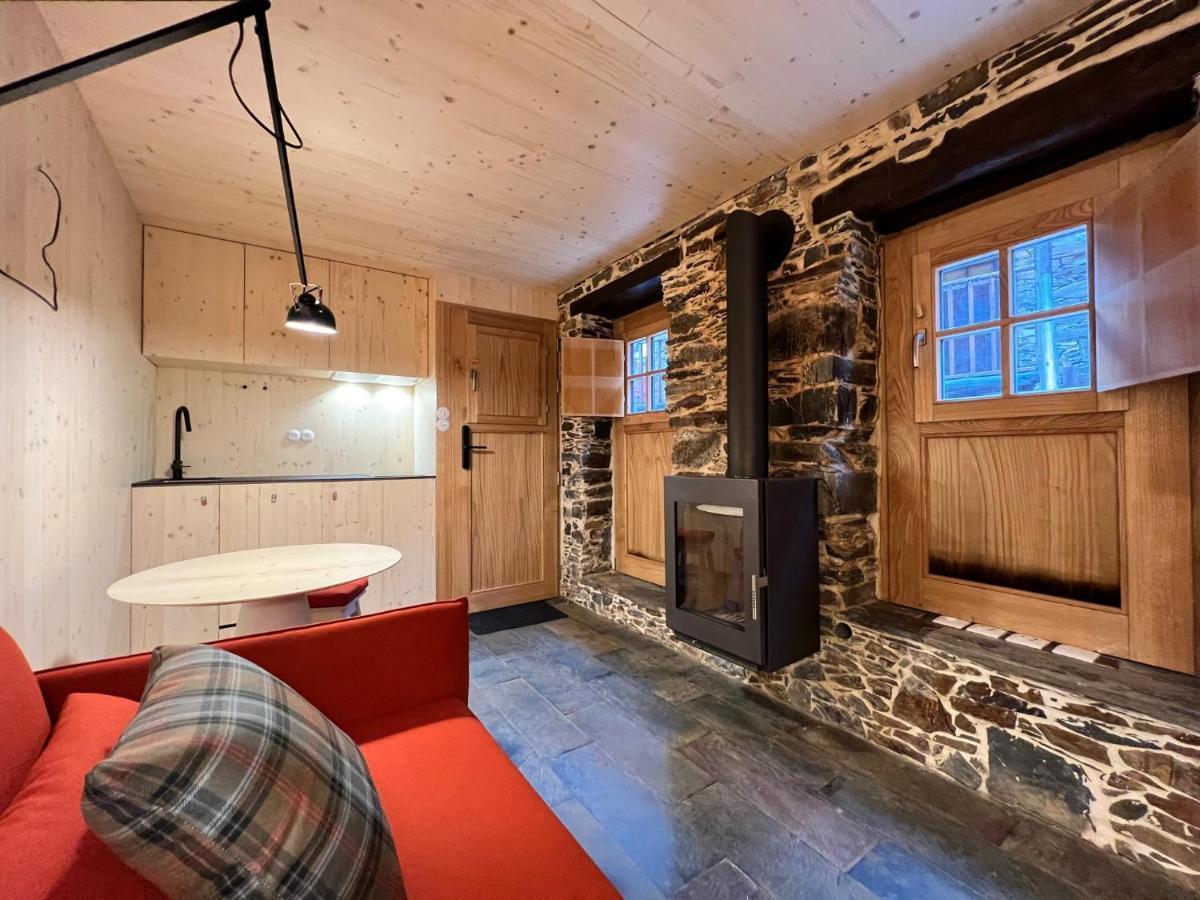 Casas Do Talasnal Holiday home *